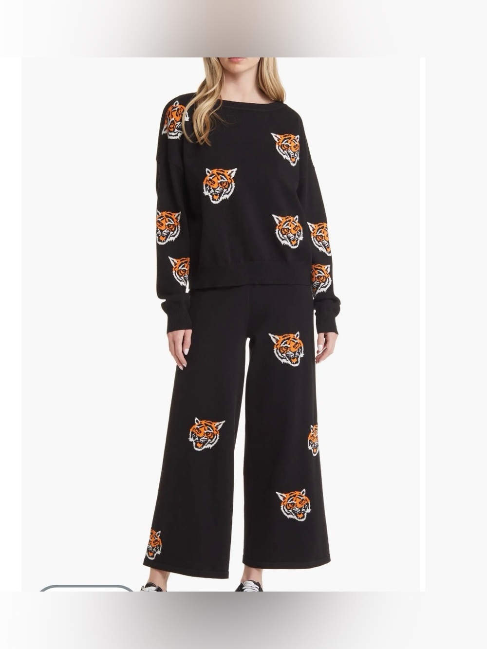 Dressed in LaLa Fierce Knit Sweater & High Waist Wide Leg Pants medium Tiger